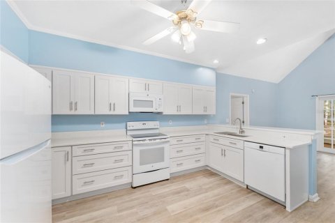 House in Inglis, Florida 3 bedrooms, 186.92 sq.m. № 1883709 - photo 23