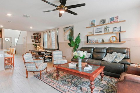 Casa en venta en Plant City, Florida, 4 dormitorios, 207.54 m2 № 2129104 - foto 9