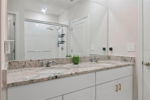 Casa en venta en Plant City, Florida, 4 dormitorios, 207.54 m2 № 2129104 - foto 16