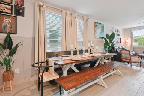 Casa en venta en Plant City, Florida, 4 dormitorios, 207.54 m2 № 2129104 - foto 7