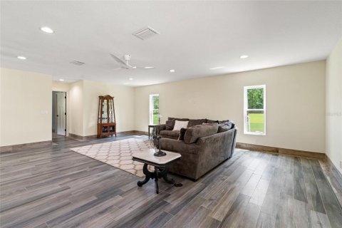 House in Wesley Chapel, Florida 4 bedrooms, 202.06 sq.m. № 1627037 - photo 22
