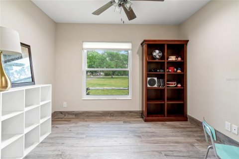 House in Wesley Chapel, Florida 4 bedrooms, 202.06 sq.m. № 1627037 - photo 29