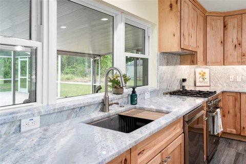 House in Wesley Chapel, Florida 4 bedrooms, 202.06 sq.m. № 1627037 - photo 14