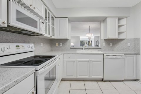 Condominio en venta en Boynton Beach, Florida, 3 dormitorios, 166.76 m2 № 2246103 - foto 16