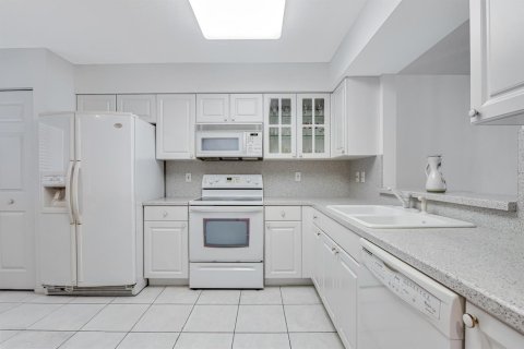 Condominio en venta en Boynton Beach, Florida, 3 dormitorios, 166.76 m2 № 2246103 - foto 17