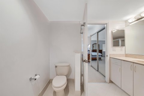 Condominio en venta en Boynton Beach, Florida, 3 dormitorios, 166.76 m2 № 2246103 - foto 28