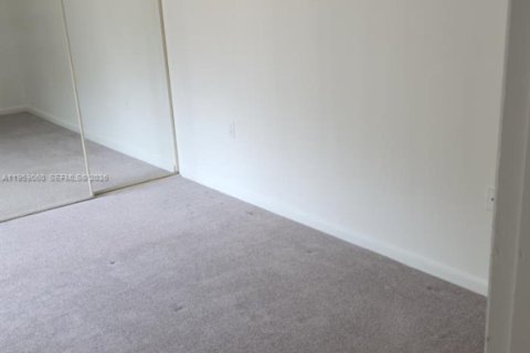 Touwnhouse à louer à West Palm Beach, Floride: 2 chambres, 119.66 m2 № 2017839 - photo 14