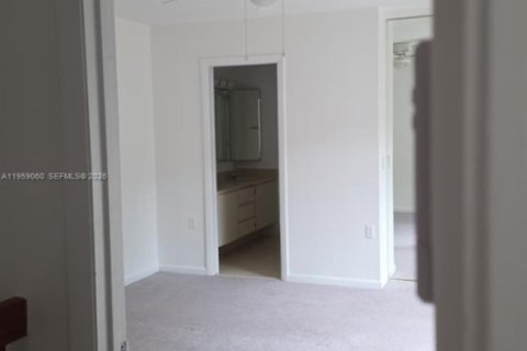 Touwnhouse à louer à West Palm Beach, Floride: 2 chambres, 119.66 m2 № 2017839 - photo 11