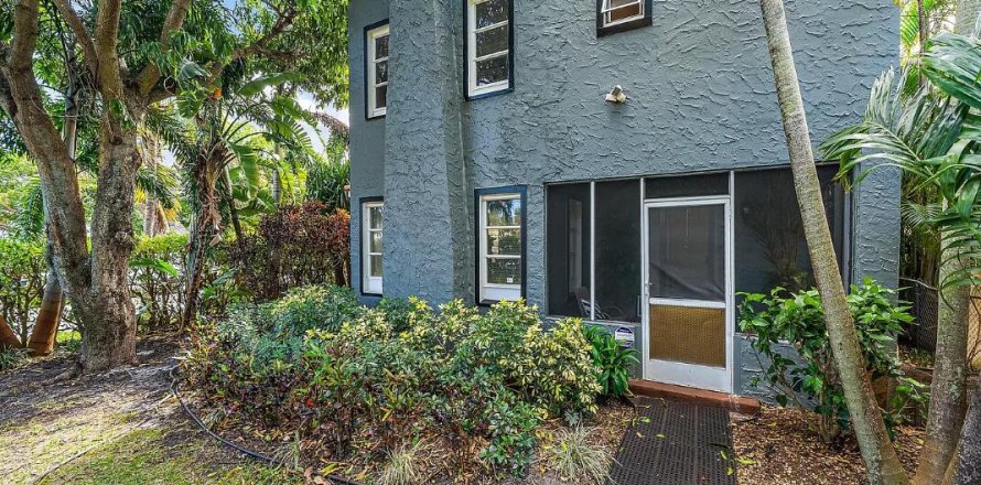 Immobilier commercial à West Palm Beach, Floride 3 chambres, 167.22 m2 № 1151681