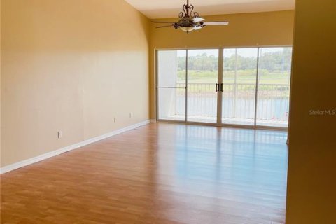 Condo in Davenport, Florida, 3 bedrooms  № 1904495 - photo 28