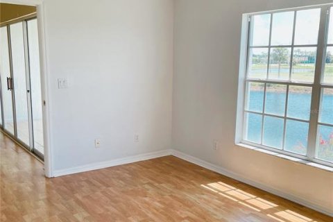 Condo in Davenport, Florida, 3 bedrooms  № 1904495 - photo 13