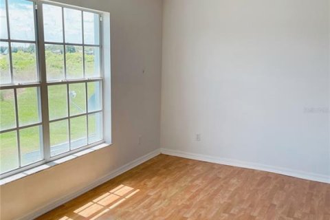 Condo in Davenport, Florida, 3 bedrooms  № 1904495 - photo 12