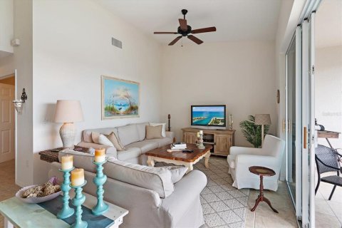 Condominio en venta en Fort Myers, Florida, 2 dormitorios, 123.93 m2 № 2145406 - foto 18