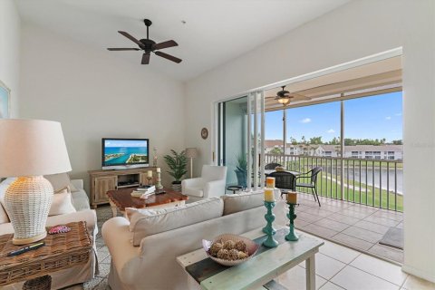 Condominio en venta en Fort Myers, Florida, 2 dormitorios, 123.93 m2 № 2145406 - foto 16