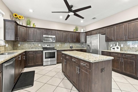Villa ou maison à vendre à Miramar, Floride: 4 chambres, 319.49 m2 № 2387834 - photo 10