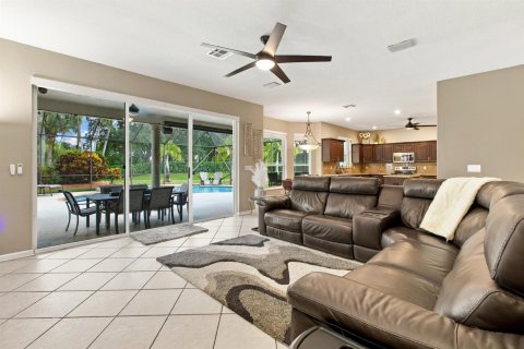Villa ou maison à vendre à Miramar, Floride: 4 chambres, 319.49 m2 № 2387834 - photo 30