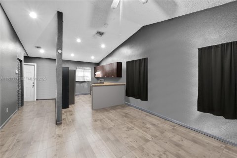 Casa en venta en Fort Lauderdale, Florida, 3 dormitorios, 103.86 m2 № 2076933 - foto 6