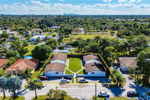 Immobilier commercial à Miami, Floride № 2264795