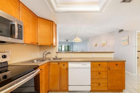 Купить кондоминиум в Сарасота, Флорида 8 комнат, 115.94м2, № 1826719 - фото 19