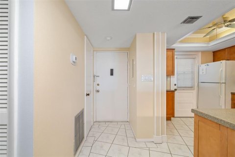 Купить кондоминиум в Сарасота, Флорида 8 комнат, 115.94м2, № 1826719 - фото 22