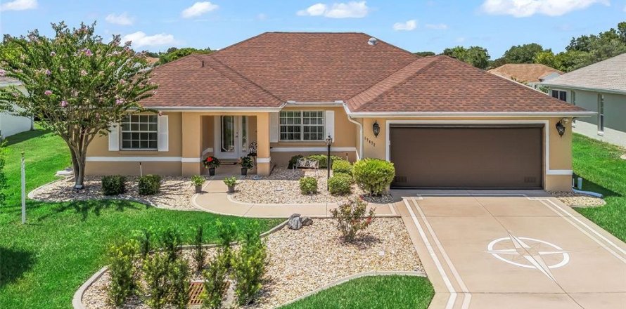 House in Summerfield, Florida 3 bedrooms, 161.09 sq.m. № 1893767