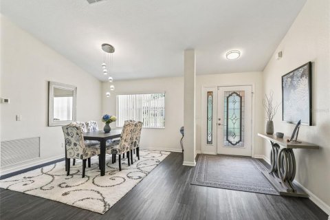 House in Summerfield, Florida 3 bedrooms, 161.09 sq.m. № 1893767 - photo 9