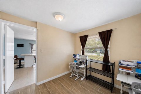House in Palmetto, Florida 3 bedrooms, 73.21 sq.m. № 2329867 - photo 13
