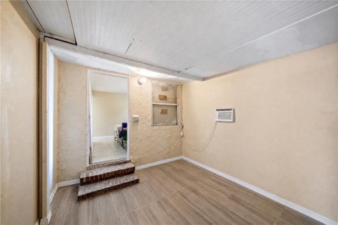 House in Palmetto, Florida 3 bedrooms, 73.21 sq.m. № 2329867 - photo 18