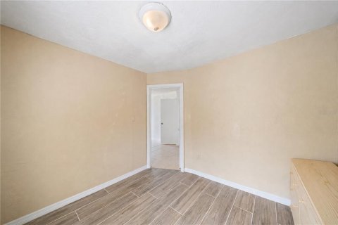 House in Palmetto, Florida 3 bedrooms, 73.21 sq.m. № 2329867 - photo 9