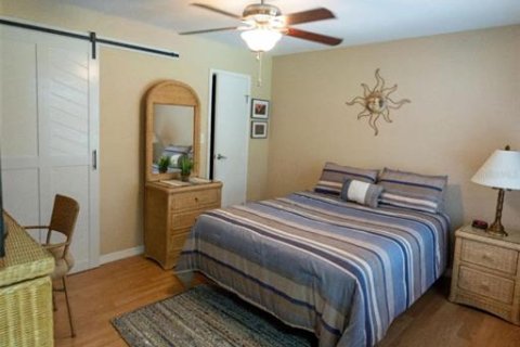 Condo in Saint Petersburg, Florida, 2 bedrooms  № 1838220 - photo 8