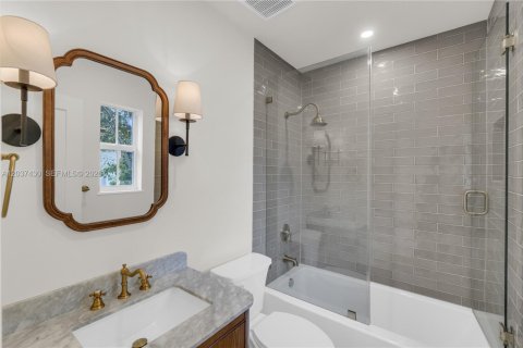 Casa en alquiler en Miami Shores, Florida, 4 dormitorios, 258.92 m2 № 2087021 - foto 9