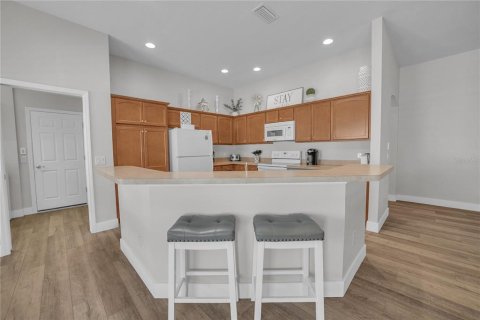 Casa en venta en The Villages, Florida, 3 dormitorios, 153.66 m2 № 2101394 - foto 17