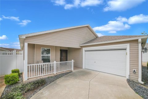 Casa en venta en The Villages, Florida, 3 dormitorios, 153.66 m2 № 2101394 - foto 4