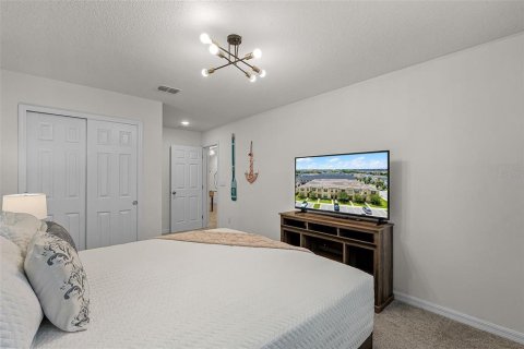 Townhouse in SOLARA RESORT in Kissimmee, Florida 5 bedrooms, 212.1 sq.m. № 1870282 - photo 28