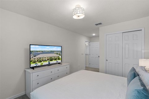 Townhouse in SOLARA RESORT in Kissimmee, Florida 5 bedrooms, 212.1 sq.m. № 1870282 - photo 22