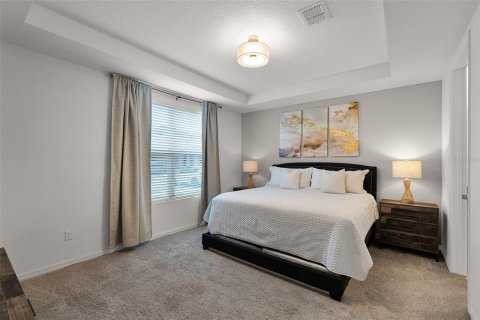 Townhouse in SOLARA RESORT in Kissimmee, Florida 5 bedrooms, 212.1 sq.m. № 1870282 - photo 10