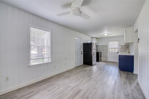 Villa ou maison à vendre à Tampa, Floride: 2 chambres, 51.1 m2 № 1906002 - photo 10