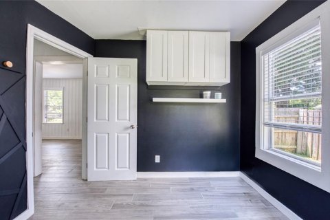 Villa ou maison à vendre à Tampa, Floride: 2 chambres, 51.1 m2 № 1906002 - photo 24