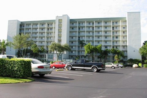 Condo à Pompano Beach, Floride, 2 chambres  № 2350973