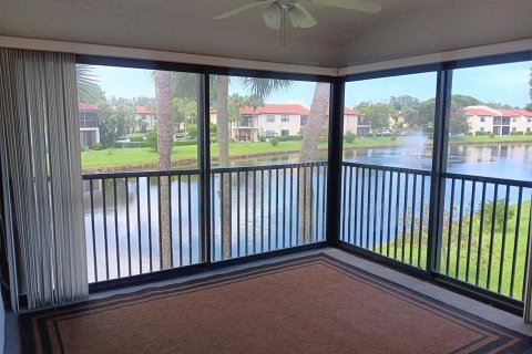 Condo in Boca Raton, Florida, 2 bedrooms  № 2402431 - photo 5