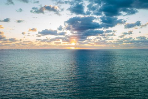 Copropriété à louer à Miami Beach, Floride: 3 chambres, 194.35 m2 № 2018707 - photo 23