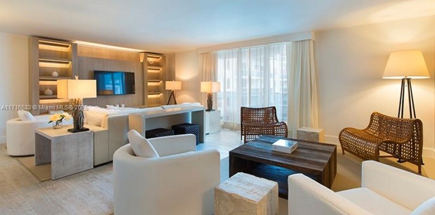 Condo à Miami Beach, Floride, 3 chambres  № 2018707