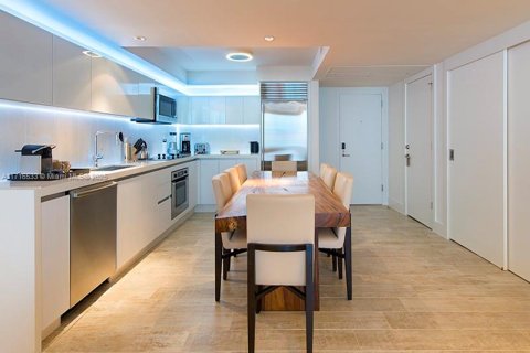 Copropriété à louer à Miami Beach, Floride: 3 chambres, 194.35 m2 № 2018707 - photo 7