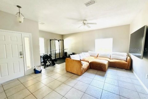 Casa en alquiler en Kissimmee, Florida, 3 dormitorios, 151.43 m2 № 1675668 - foto 5