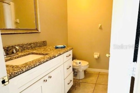 Casa en alquiler en Kissimmee, Florida, 3 dormitorios, 151.43 m2 № 1675668 - foto 28
