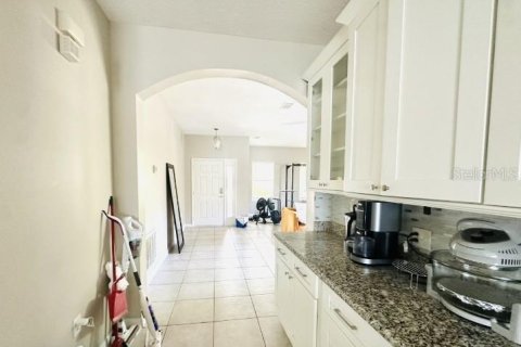 Casa en alquiler en Kissimmee, Florida, 3 dormitorios, 151.43 m2 № 1675668 - foto 11