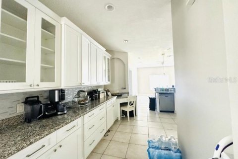 Casa en alquiler en Kissimmee, Florida, 3 dormitorios, 151.43 m2 № 1675668 - foto 17