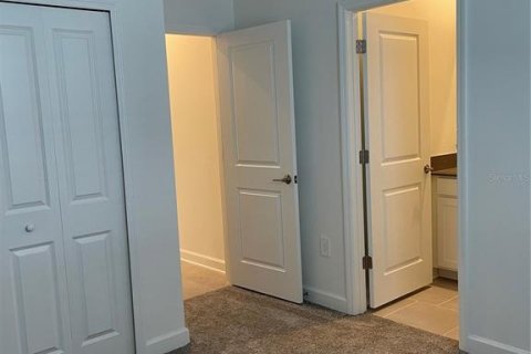 Casa en venta en Davenport, Florida, 4 dormitorios, 188.96 m2 № 1885315 - foto 13