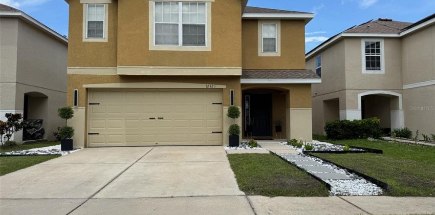 Casa en Gibsonton, Florida 4 dormitorios, 227.98 m2 № 1819370