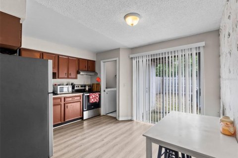 Propiedad comercial en venta en Cocoa, Florida, 150.13 m2 № 1818900 - foto 10